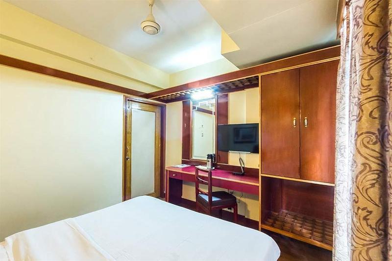 President Hotel Guwahati Bagian luar foto