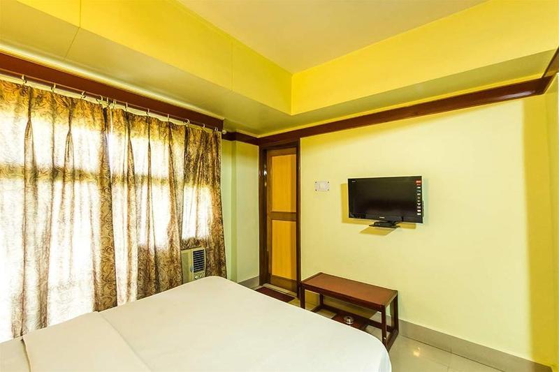 President Hotel Guwahati Bagian luar foto