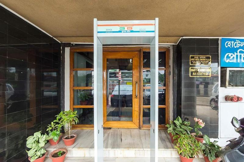 President Hotel Guwahati Bagian luar foto