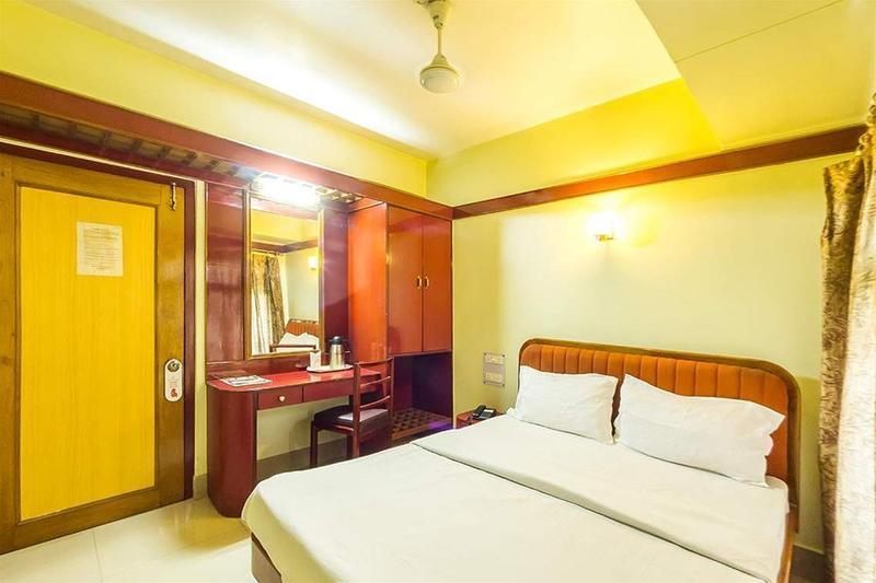 President Hotel Guwahati Bagian luar foto
